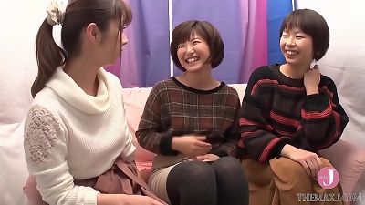 Haruna's fledgling g/g Pickup 120 hottest buddies toying with each other for the first time! heavy kissing! Cunnilingus! honeypot on pussy, etc... Embarrassing, but indeed cumming! - Intro